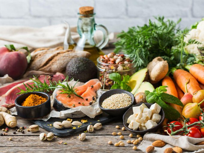 Hundreds of studies show a link between following a #MediterraneanDiet and slower cognitive decline. Give it a try with these #recipes: #HealthyEating #BrainHealth
bit.ly/4awqAc2
