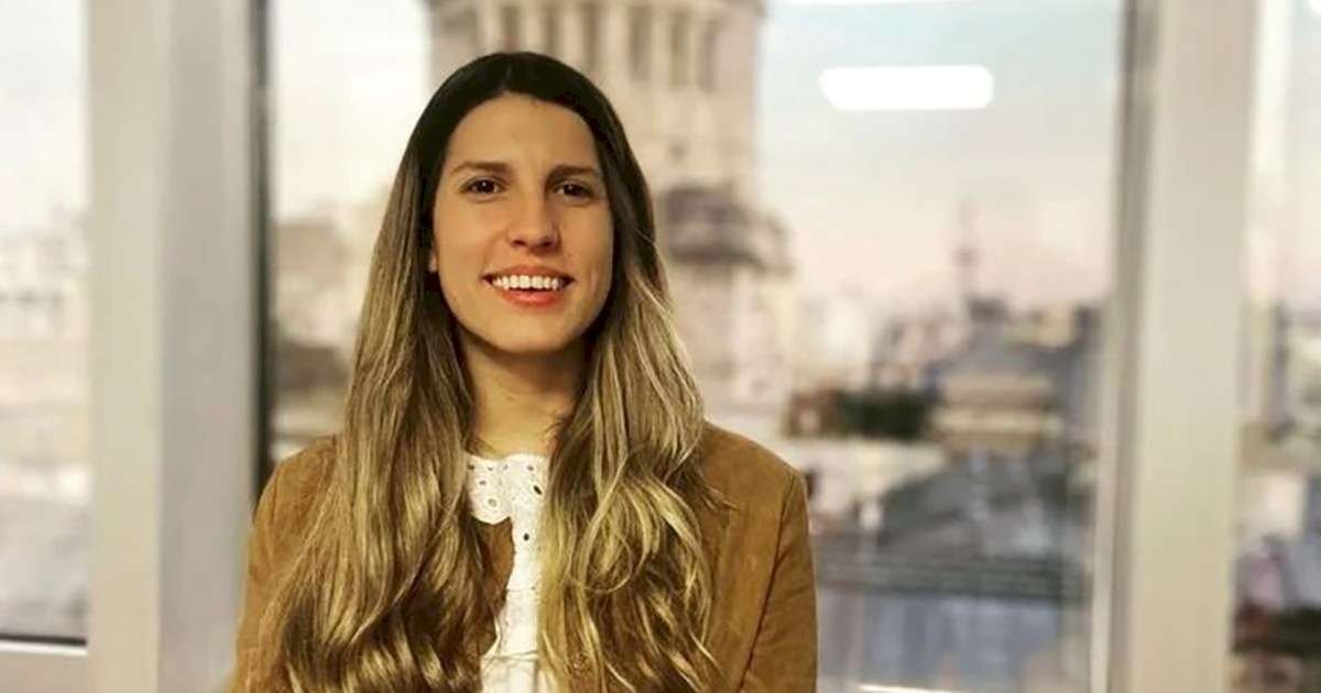 @aleberco 📞 'Como integrante de Franja Morada, la actitud del radicalismo de no dar el quorum ayer para tratar el presupuesto universitario me hizo sentir frustrada', dice Piera Fernández de Piccoli, presidenta de la Federación Universitaria Argentina. 👉 Con @aleberco en #PasaronCosas