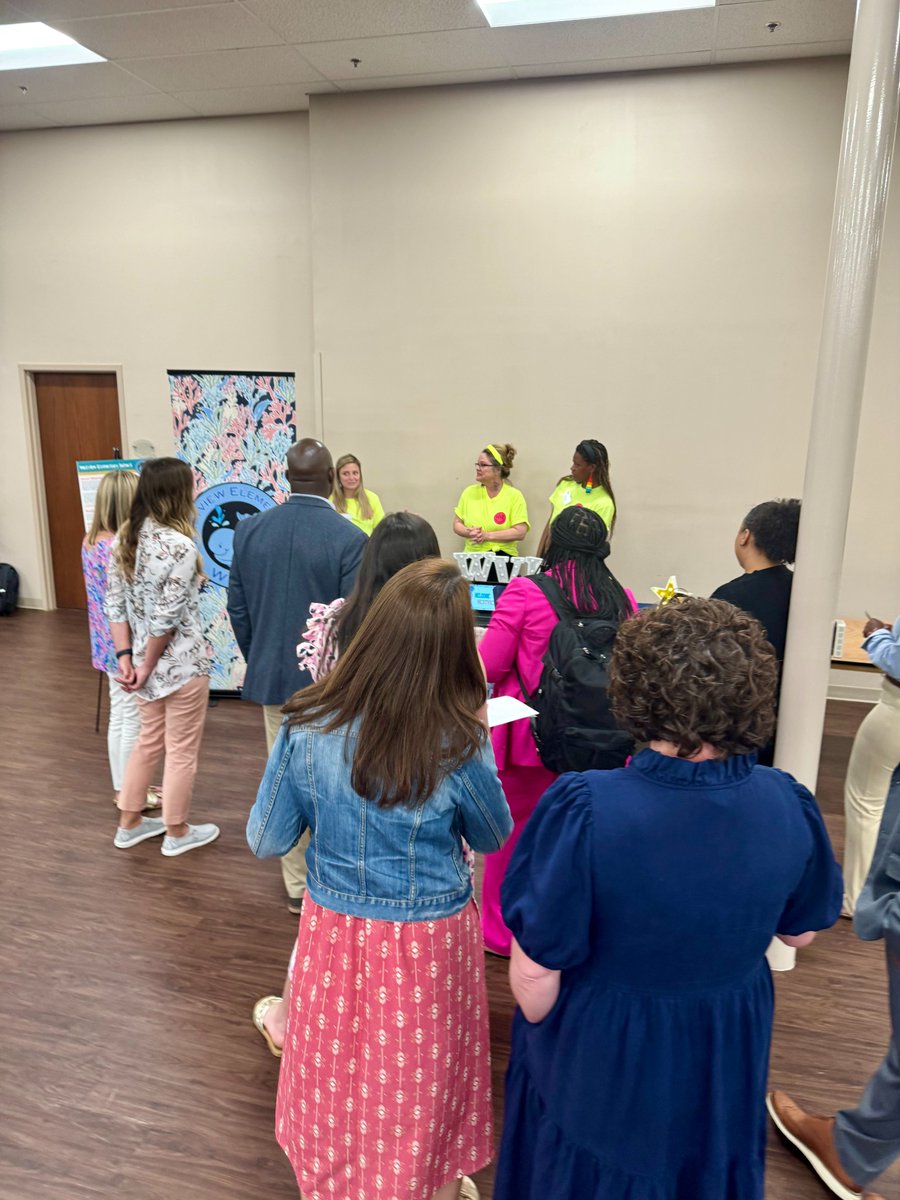 Cohort 5 and 6 schools each designed a poster detailing their CLI journey. In these roundtable discussions, schools discuss their problem of practice and strategies for success. #CLI2024