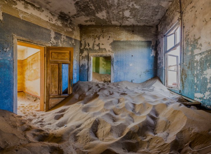 AllohVera's tweet photo. @CarolineCoramUK A large part of it is filmed in a diamond mining ghost town Kolmanskop in Namibia. It has a fascinating dark history being a former German colony. I have visited it and it’s so surreal. https://t.co/lHuw1NE9m7