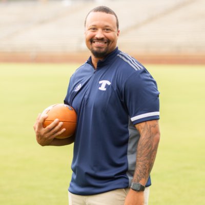 ASU Alum in the News: Kaream Hess (‘14, Health & Physical Education) has been appointed as the new Head Football Coach at Montgomery County Schools. At 26 years old, he became the youngest offensive coordinator in college football. Read more: bit.ly/49LHouu