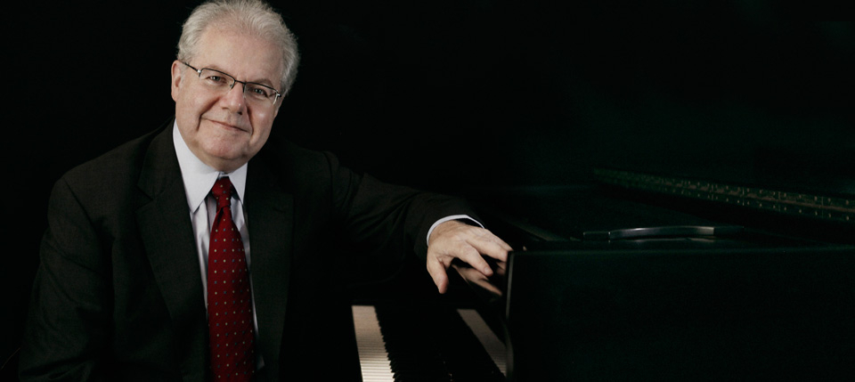 🎶 Witness Emanuel Ax as he masterfully merges Beethoven & Schoenberg at the Kimmel Center! Missed it? Catch the highlights here! #EmanuelAx #ClassicalConcert 🎹 Click to read more! #NowTrending

phillygaycalendar.com/?p=31184