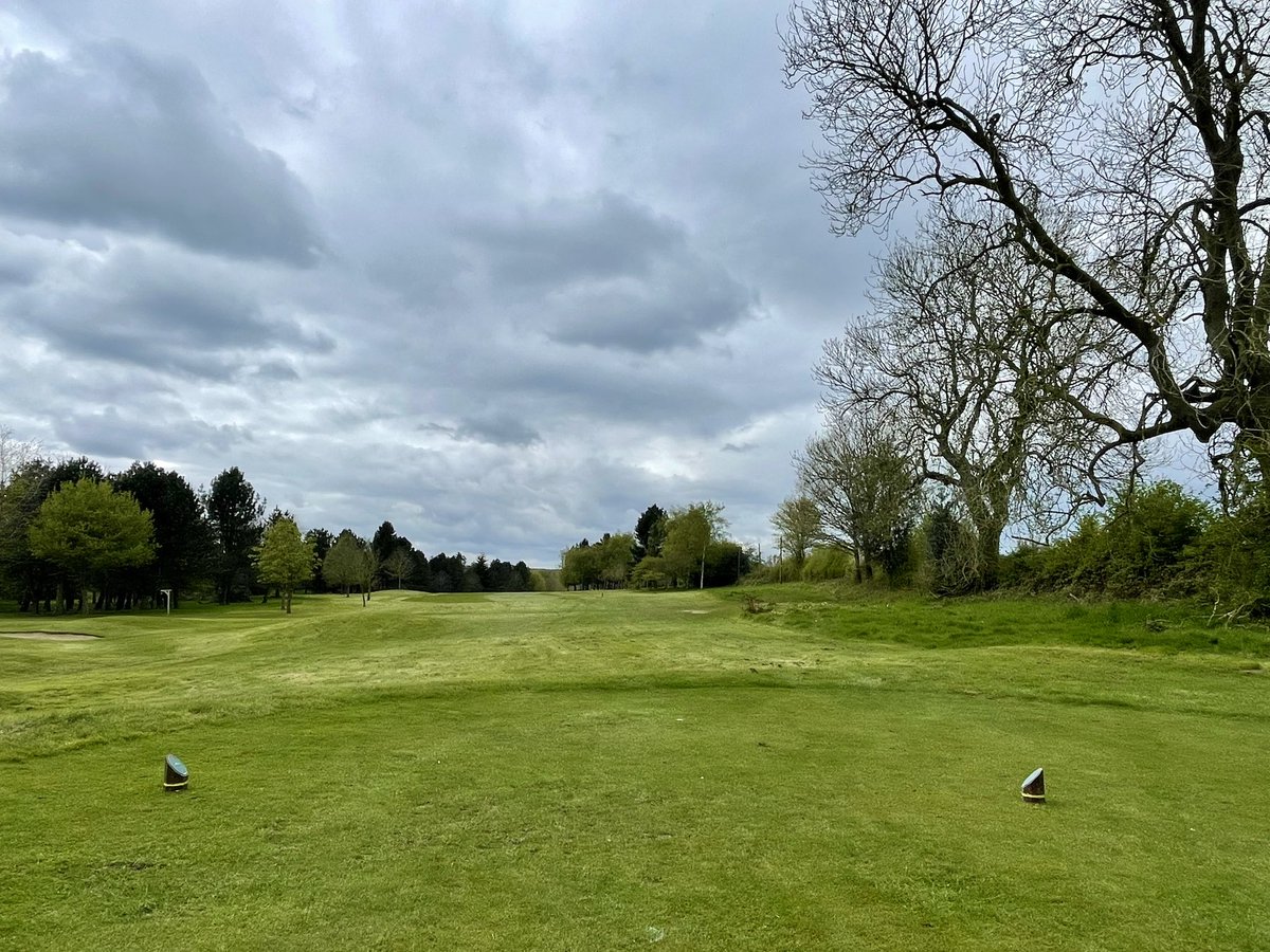 Afternoon course walk at Horsley Lodge. 

#HorsleyLodge #DerbyshireGolf #midlandsgolf #anthonyhastegolf #Golf #bigga #greenkeeping #greenkeeper #coursewalk