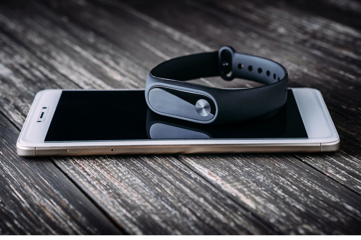 Using a fitness tracker can be a great tool if you need some extra motivation to stay on top of your exercise goals. I always wear mine &amp; it's like having a coach who celebrates my wins &amp; pushes me to stretch my limits just a bit further every day. 

Do you use a fitness tracker?