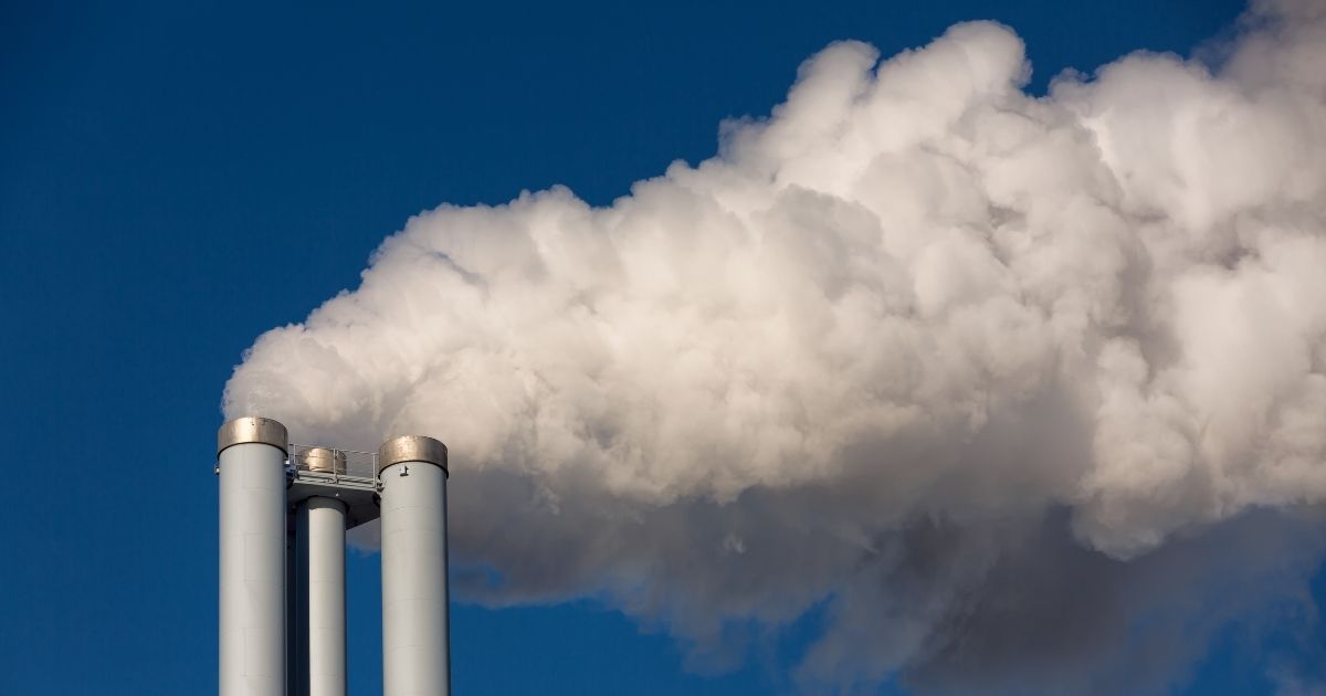 How do greenhouse gases affect climate change? From Carbon Dioxide (CO2) in fossil fuel combustion to Methane (CH4) in agriculture, each plays a role. Read more about what drives these emissions: buff.ly/3w0VvOM #environmentalhealth #climate