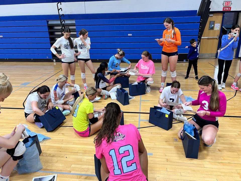 The athletes of 18 Elite had many different paths to get them to where they are today.

Wherever you started, we are glad you choose Rockwood Thunder as the final stop in your club🏐journey!

Shoutout to 13 Elite for the Nationals send off and gifts for their big sisters! 💙