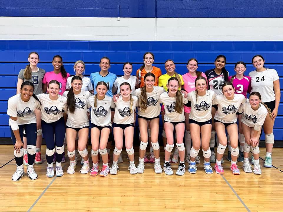 rockwoodthunder's tweet photo. The athletes of 18 Elite had many different paths to get them to where they are today.

Wherever you started, we are glad you choose Rockwood Thunder as the final stop in your club🏐journey!

Shoutout to 13 Elite for the Nationals send off and gifts for their big sisters! 💙 https://t.co/5Z9DM5L6V9