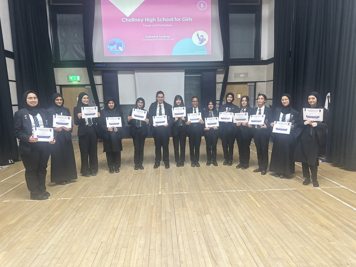 CHSG Careers (@chsg_careers) on Twitter photo A brilliant day at <a href="/wadhamoxford/">Wadham College</a> celebrating our <a href="/BrilliantClub/">The Brilliant Club</a> graduates! Congratulations to all of our wonderful students. Thank you to <a href="/MrOJSmith/">O Smith</a> for facilitating such a brilliant experience for our future academics! <a href="/Challney_Girls/">Challney Girls</a> A brilliant day at <a href="/wadhamoxford/">Wadham College</a> celebrating our <a href="/BrilliantClub/">The Brilliant Club</a> graduates! Congratulations to all of our wonderful students. Thank you to <a href="/MrOJSmith/">O Smith</a> for facilitating such a brilliant experience for our future academics! <a href="/Challney_Girls/">Challney Girls</a>