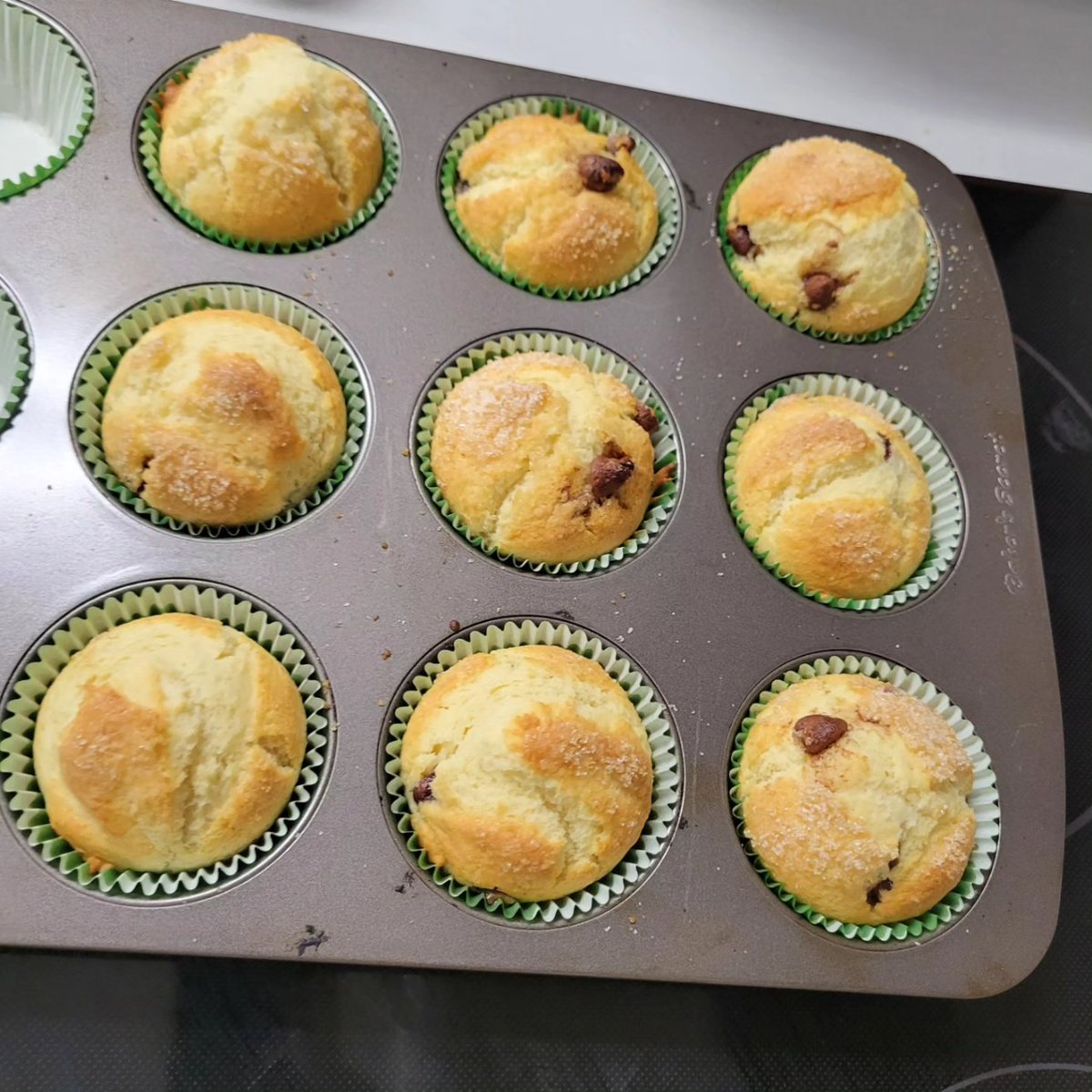 Anderson_FCS's tweet photo. For today on #MuffinWeek, we made Chocolate Chip muffins! They were SO good that there were no leftovers for the kids in the hallway. #SorryNotSorry #CookingClass #Delicious #AHSisFamily https://t.co/GNpBf2G2wp