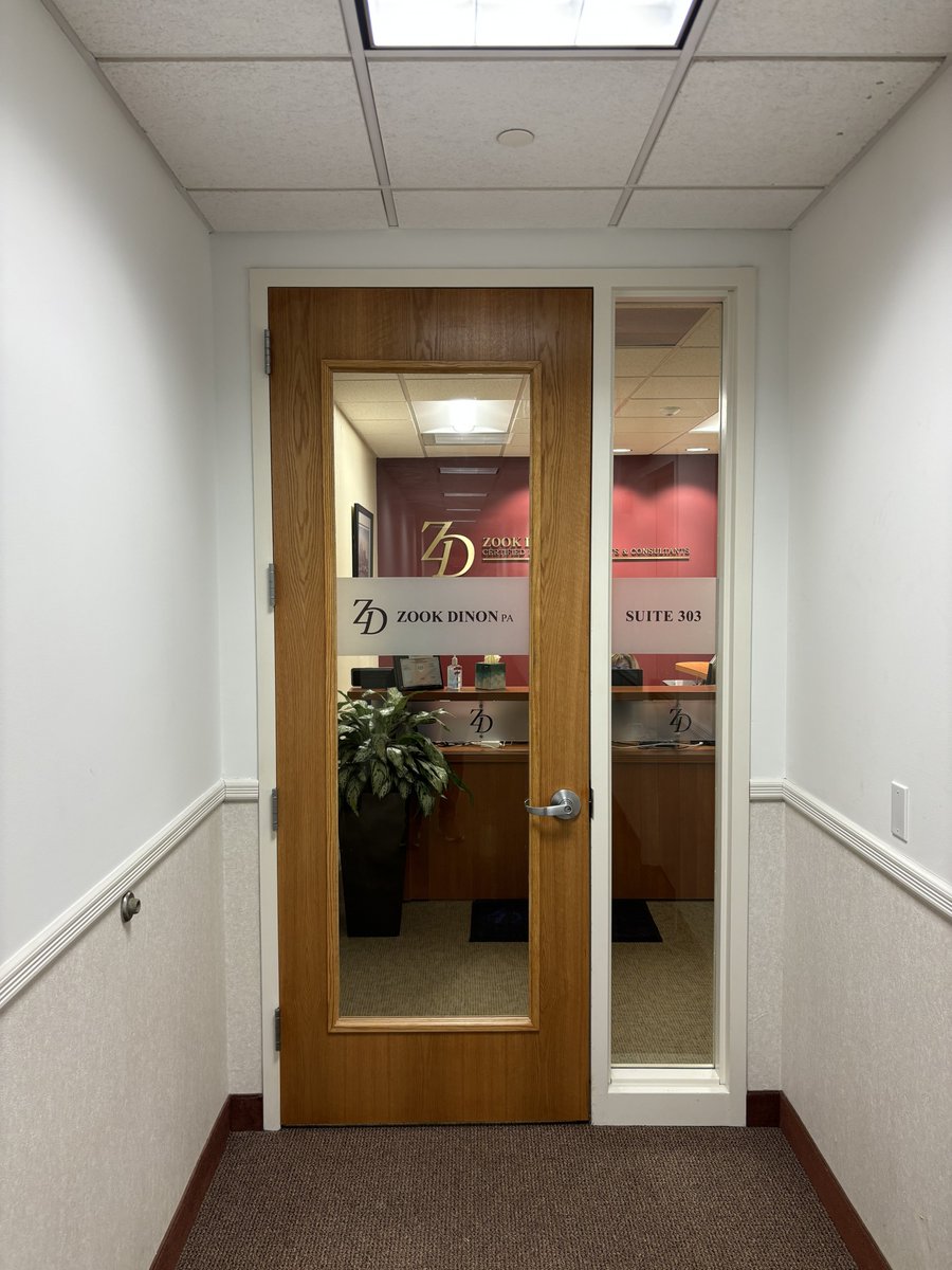 Image360Marlton's tweet image. Last week we went took a trip to see a PA, but not for taxes! Zook Dinon is a PA in Moorestown who wanted some sophisticated metallic dimensional lettering and frosted graphics in their office. The outcome is a showstopper for sure!
#dimensionalsigns #dimensionalsignage...