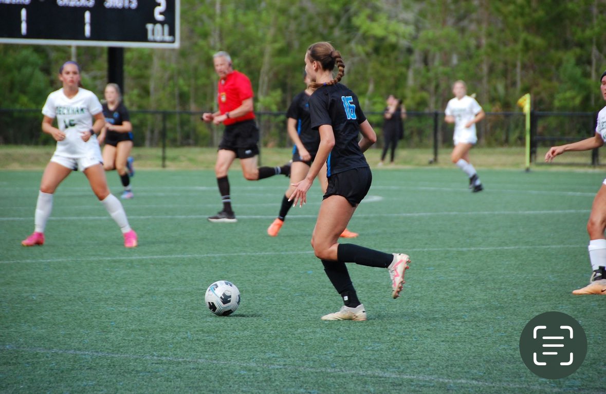 izzy_pessillo's tweet photo. Region Champs! It has been a great high school season so far with this team! Super excited for playoffs!! 🦈🦈 
@OCAWomensSoccer @AdOceanside @ImYouthSoccer @SSN_NCAASoccer @TheSoccerWire @PrepSoccer @ImCollegeSoccer https://t.co/4DejyDXJ69