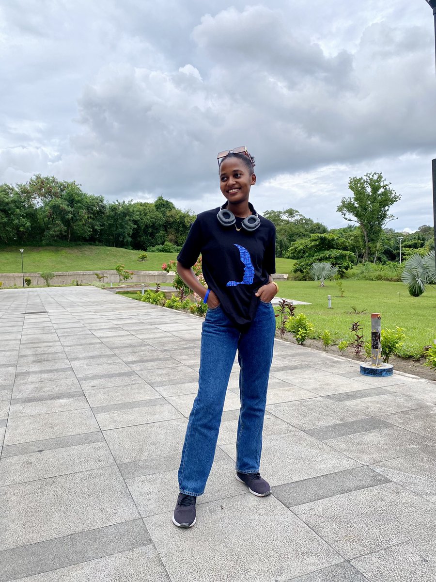 kemmie_mtagwaba's tweet photo. Happy international girls day in ICT😌❤️!!!
To all the women doing great in this tech space and those still figuring out themselves.
To more inclusion and diversity in tech space!!
#leadership #smartgirlsinICT https://t.co/pqtYhutaod