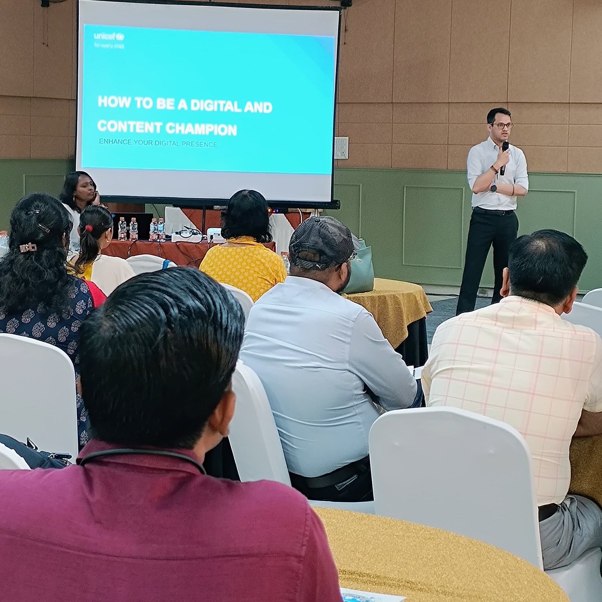 dwcdmp's tweet photo. @dwcdmp organized a #WriteShop for departmental functionaries, supported by @UNICEF. It is a great initiative for new media in #nutrition #Gender #welfare domain.
@suresh_tomar @Anil5 https://t.co/7Yoj5xmQ0u