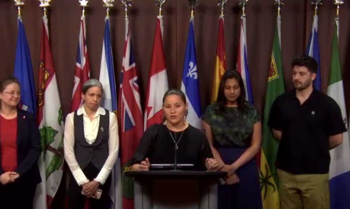 brkfreeplastic's tweet photo. Over the past week, Aamjiwnaang First Nation community members started falling ill due to exposure to high levels of benzene, a carcinogenic chemical generated from the nearby plastic-producing plant @INEOS Styrolution in Sarnia, Ontario, Canada. LIVE press conference #INC4 (🧵) https://t.co/oMTZ4INuIN