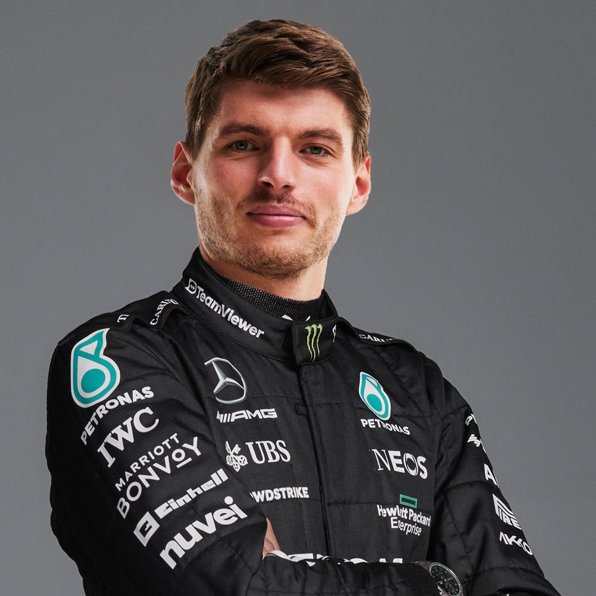 Max Verstappen ve Adrian Newey'in Mercedes'e gelmesi imkansız değil! Toto Wolff zaten Max'ı çok istiyor Mercedes uygun görürse Adrian Newey'ide Mercedes'e gelmeye ikna edebilir.