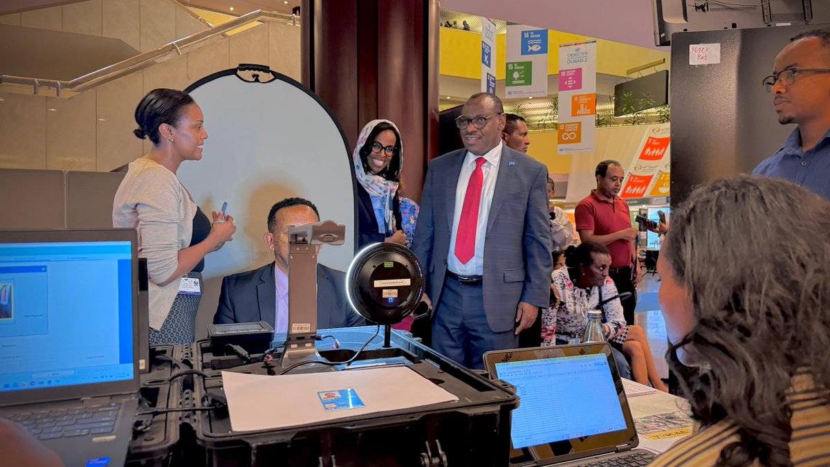 H.E. Claver Gatete, Executive Secretary <a href="/ECA_OFFICIAL/">ECA</a>, pays a visit to ECA's Digital Center exhibition booth at the ongoing 10th #ARFSD Forum. It's been an interactive week gathering users' feedback on #DigitalID rollout programs and better ways to reach underserved communities.