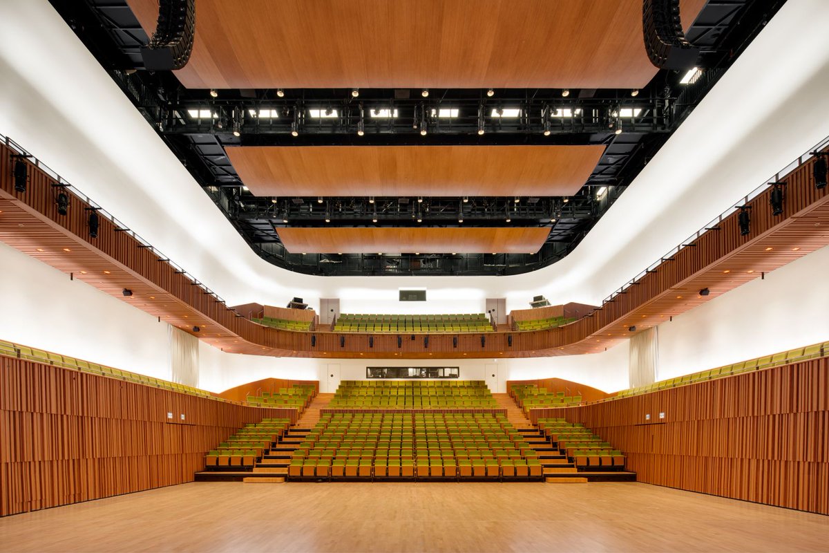aasarchitecture's tweet image. Shaw Auditorium by Henning Larsen
#architecture #auditorium @henninglarsenarchitects tinyurl.com/y8m789sw