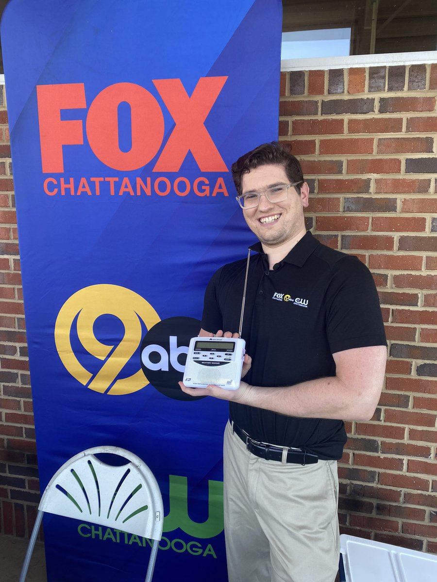 RyangoldWX's tweet photo. I’m at Elder’s Ace in Ringgold ready to meet you and program! I’ll be here until 1pm come say hi and get what you need to be prepared for severe weather #BePrepared #Stormtrack9 https://t.co/brSgjaPTIO