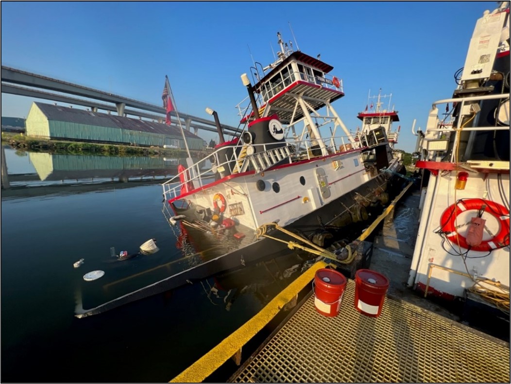 An obstructed check valve on a bilge pump led to the flooding and partial sinking of a towing vessel​ last year while moored at a shipyard near New Orleans: ntsb.gov/news/press-rel… Marine Investigation Report: ntsb.gov/investigations…