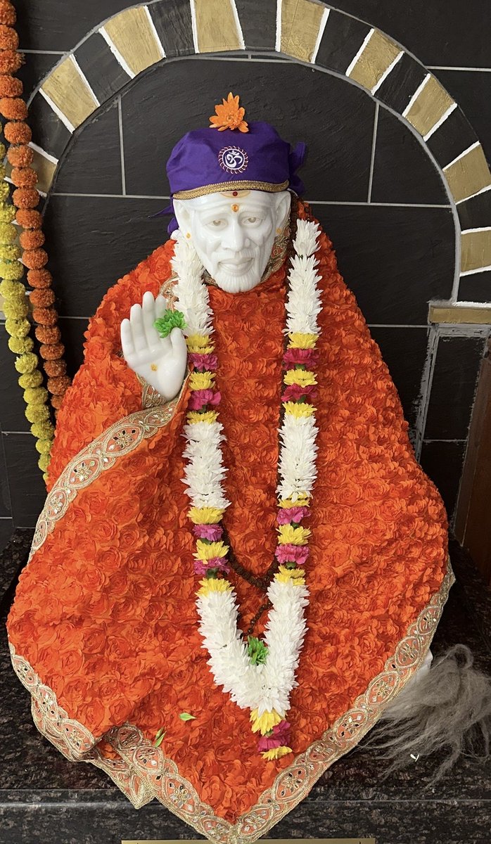 Baba, lord Dattatreya , Chavadi Baba and Dwarakamayee Baba Alankaram After Today’s Abhishekam 🙏🙏🙏