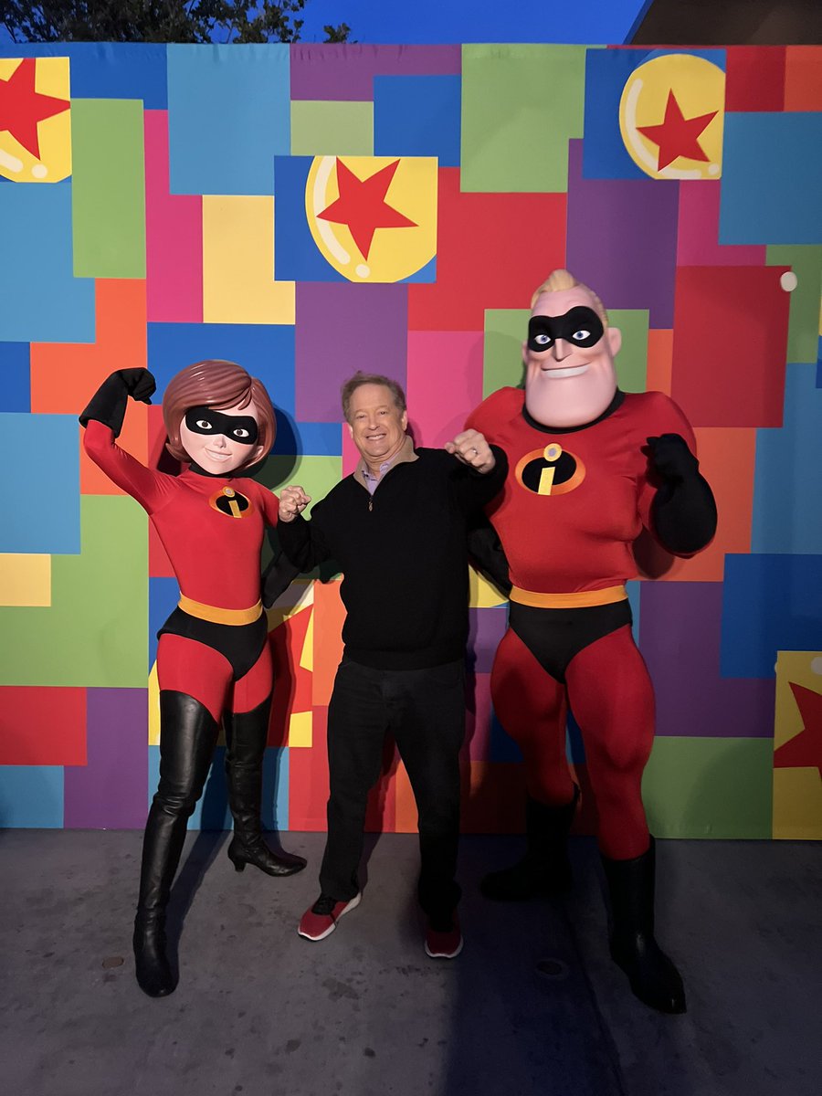 PIXAR FEST 2024 This morning @SamOnTV is flexing that he gets to spend the day at @Disneyland to preview #PixarFest2024. He'll showcase all the special merchandise, food & more all morning long! Tune in to KTLA or stream via the KTLA app 📲, KTLA+ 💻 or: KTLA.com/live