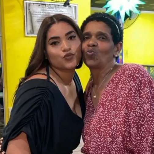 RafaelyBe13's tweet photo. Minha eterna saudade 😭💔🥀🌟 #TEAMOMAE #QUEFALTA https://t.co/yWWHa6EMcf