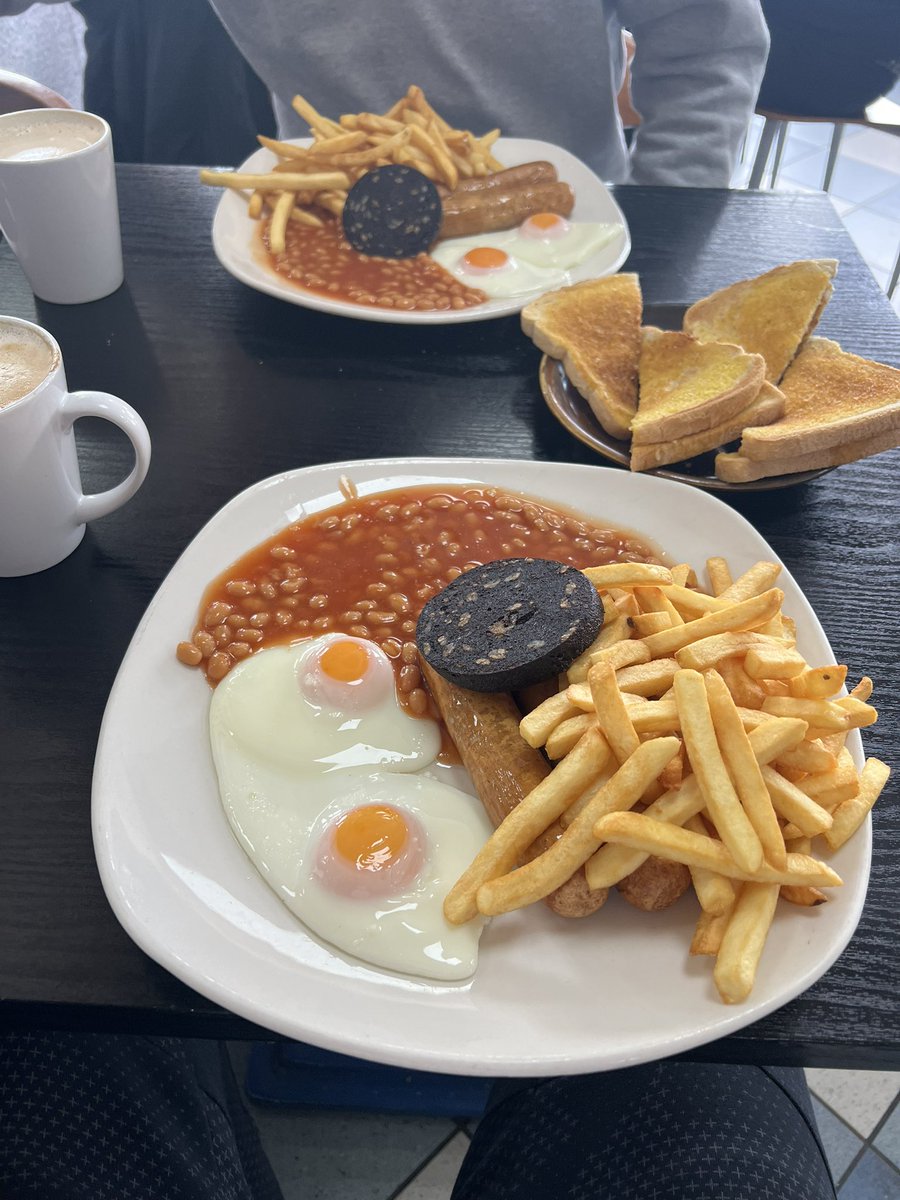 Todays well earned breakfast, don’t hate me for having chips  lol