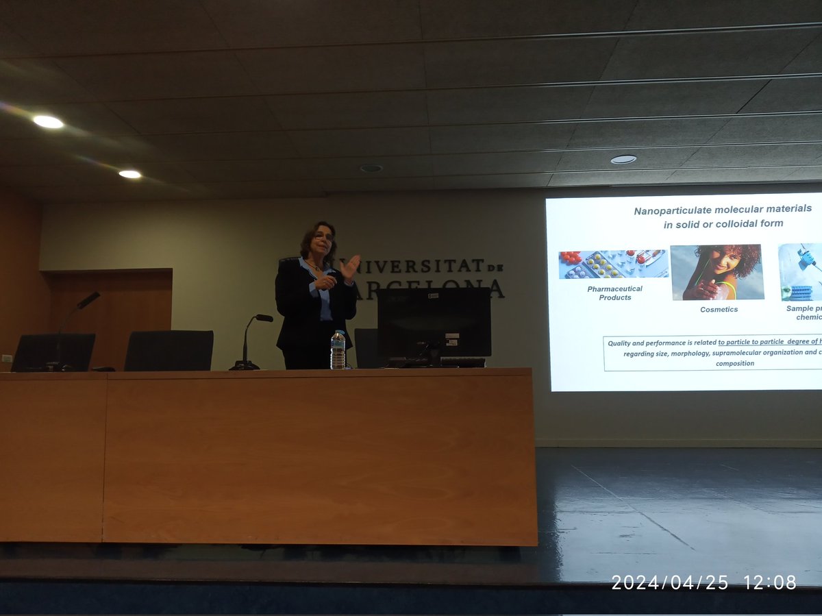 Today we enjoyed a great talk part of the IRS series of @In2Ub by Prof. Nora Ventosa from @icmabCSIC @nanomoltech Thanks @arantxell for organising! #womeninSTEM