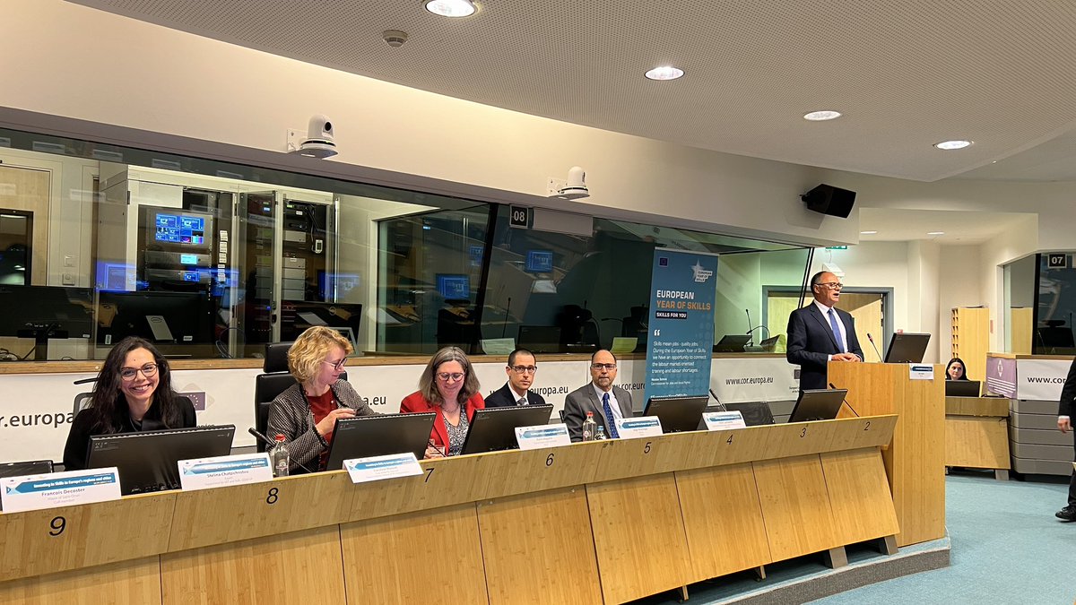 #investingskills in Europe’s regions & cities event in Brussels. The2nd session focus on regional #skillsintelligence- the AK does is it help us to be more efficient in investments @JoaoSantosEU @Int_Tknika @tknika @Cedefop