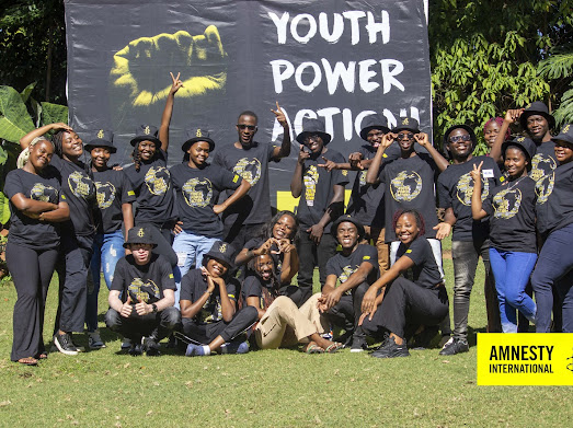 Lullaby12874259's tweet photo. I was thrilled to be a part of #YPA human rights workshop in Harare on the 23rd, surrounded by fellow members, all driven by a shared passion for social justice, I was inspired by the energy and creativity in the room. We worked to develop strategies that would amplify our messag https://t.co/VUpfjx1QYR