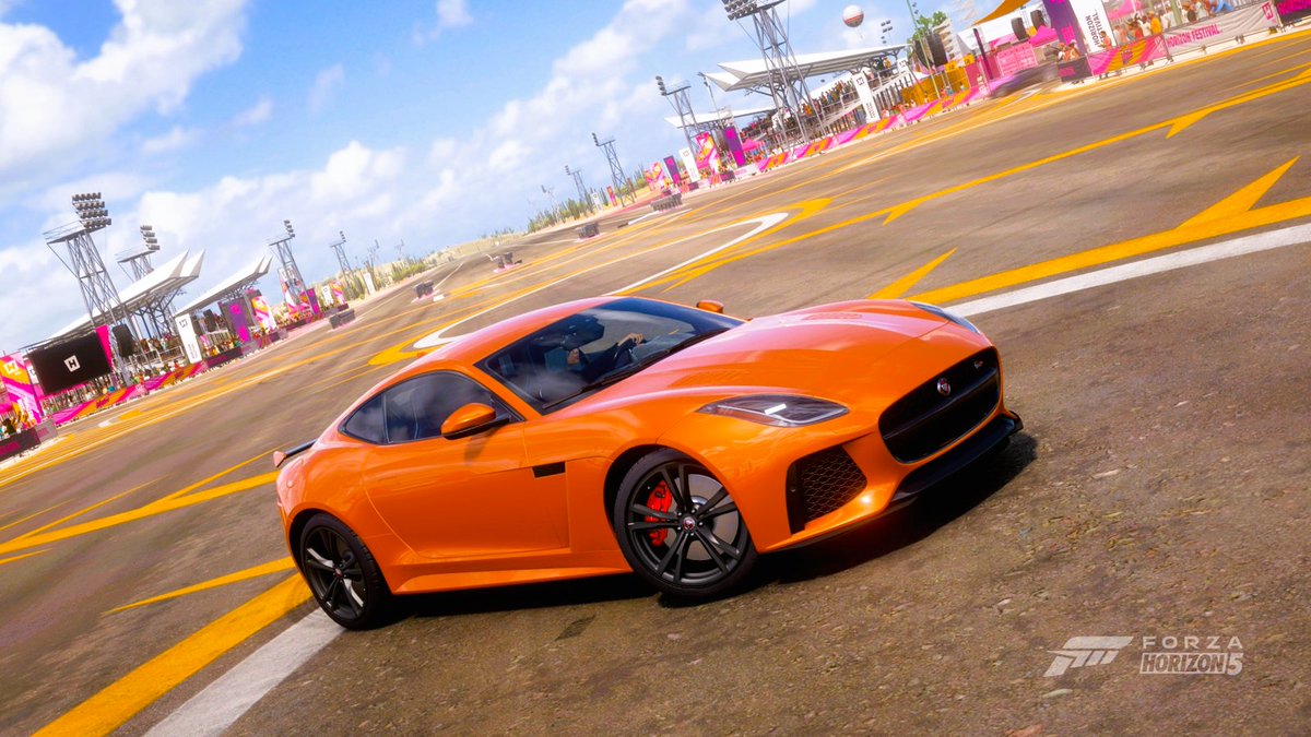 Ookura_YukinoV's tweet photo. 2020 Jaguar F-Type SVR Coup��
#ForzaHorizon5 #Jaguar #X152 https://t.co/L60vbPmMNy