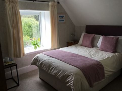 TheBBDirectory's tweet photo. 🌊 Situated just a brief stroll from the picturesque town of St Ives, in the peaceful village of Carbis Bay, Borthalan House B&amp;B boasts a serene retreat with magnificent views across St Ives Bay.
https://t.co/kOsGGcQQYv 
#StIves #CornwallEscape #Accommodation #CarbisBay #Cornwall https://t.co/A7MvwU0Chm
