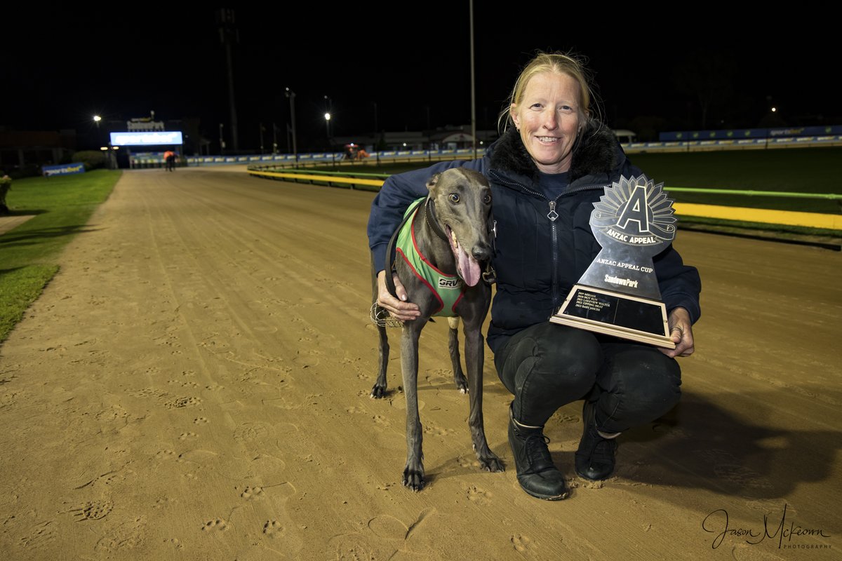 Austscapes's tweet photo. Past the post photos from Sandown 25th April 2024 can be viewed, and purchased, from the following link https://t.co/1Ofoz03uou
@GRV_News  @sandowndogs  @DimityMaher @RacingGreyhound  @GreyRecorder  @peitae @CanonAustralia https://t.co/9HhR4mgz6u