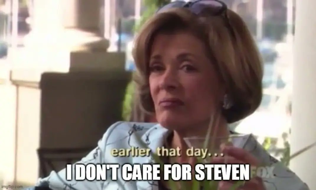 sephmeadowes's tweet photo. The Watcher fandom since everything happened https://t.co/YMZpxzWeas