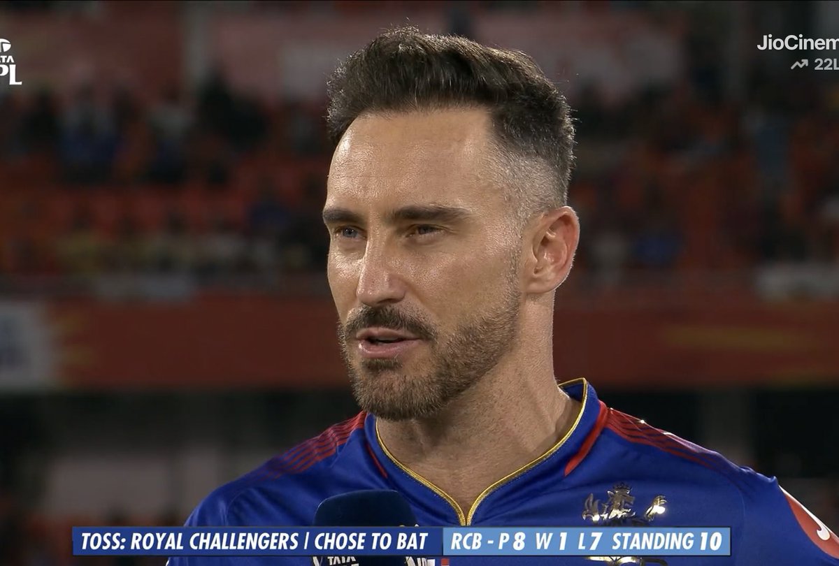 Sharma404144's tweet photo. Toss Rep: 
Do you find facing SRH intimidating?

FaF: 
Yes that’s why we are not letting them bat 1st. 
#SRHvsRCB https://t.co/9QDMdwZQyb
