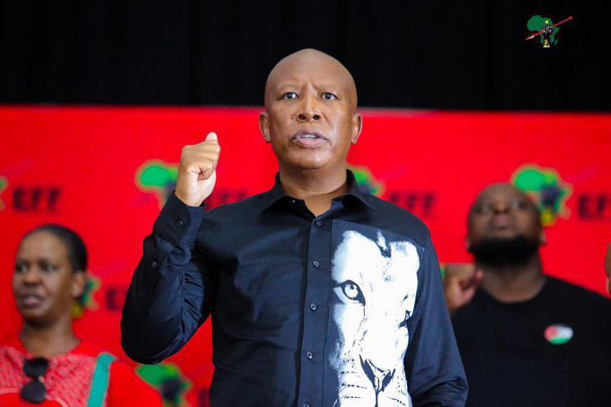 CIC Moshabi @Julius_S_Malema is the only leader available for the media, communities, students and everyone for scrutiny at all times🤞💯

He's currently at @WitsUniversity engaging the intellegencia on current and historical issues and explaining the @EFFSouthAfrica policy…