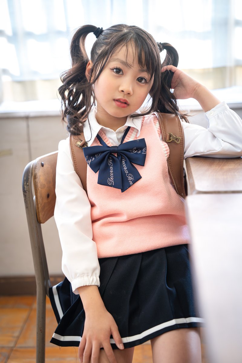 Yo, check out this pic of YUNA-CHAN from back in March. She's in 4th grade now, but I've been thinkin', what if she's lowkey one of them gyaru girls at school? Kinda sus, right? Been ponderin' that lately, ya feel me?@yuna20141208