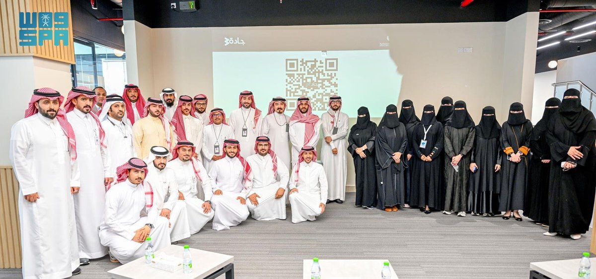 نائب أمير منطقة حائل يزور مقر فرع بنك التنمية الاجتماعية بالمنطقة.
spa.gov.sa/N2089748
#واس_عام