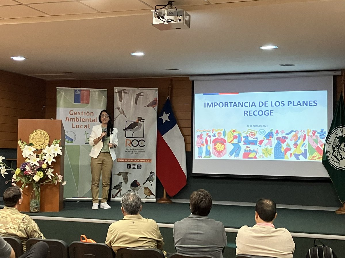 Carmen Espoz L. (@cespozl) on Twitter photo Hoy toca estar en #Arica con actividad de la <a href="/ROC_CL/">redobservadores</a> en Universidad Santo Tomás. 👏🏻👏🏻👏🏻 Hoy toca estar en #Arica con actividad de la <a href="/ROC_CL/">redobservadores</a> en Universidad Santo Tomás. 👏🏻👏🏻👏🏻
