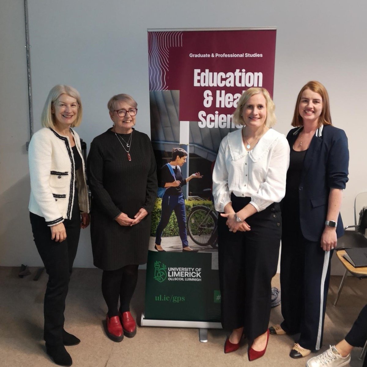 Many thanks to all in attendance at today's Knowledge with Impact lecture. Prof. Rose Galvin gave a highly engaging and informative session on the work being carried out by researchers at the Ageing Research Centre UL. 📰: ul.ie/ehs/news/ehs-k… #StayCurious @AlliedHealthUL