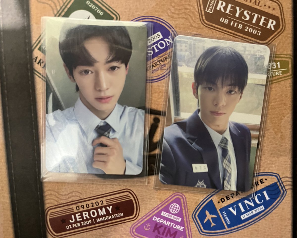 WTS LFB PH
TWS Sparkling blue pc

DOHOON + HANJIN KPOP MERCH POB PC SET

1K Sold as set only
PAYO

Dm me if interested 
 
Help rt <a href="/TWSMarket_PH/">TWS MARKET PH</a>