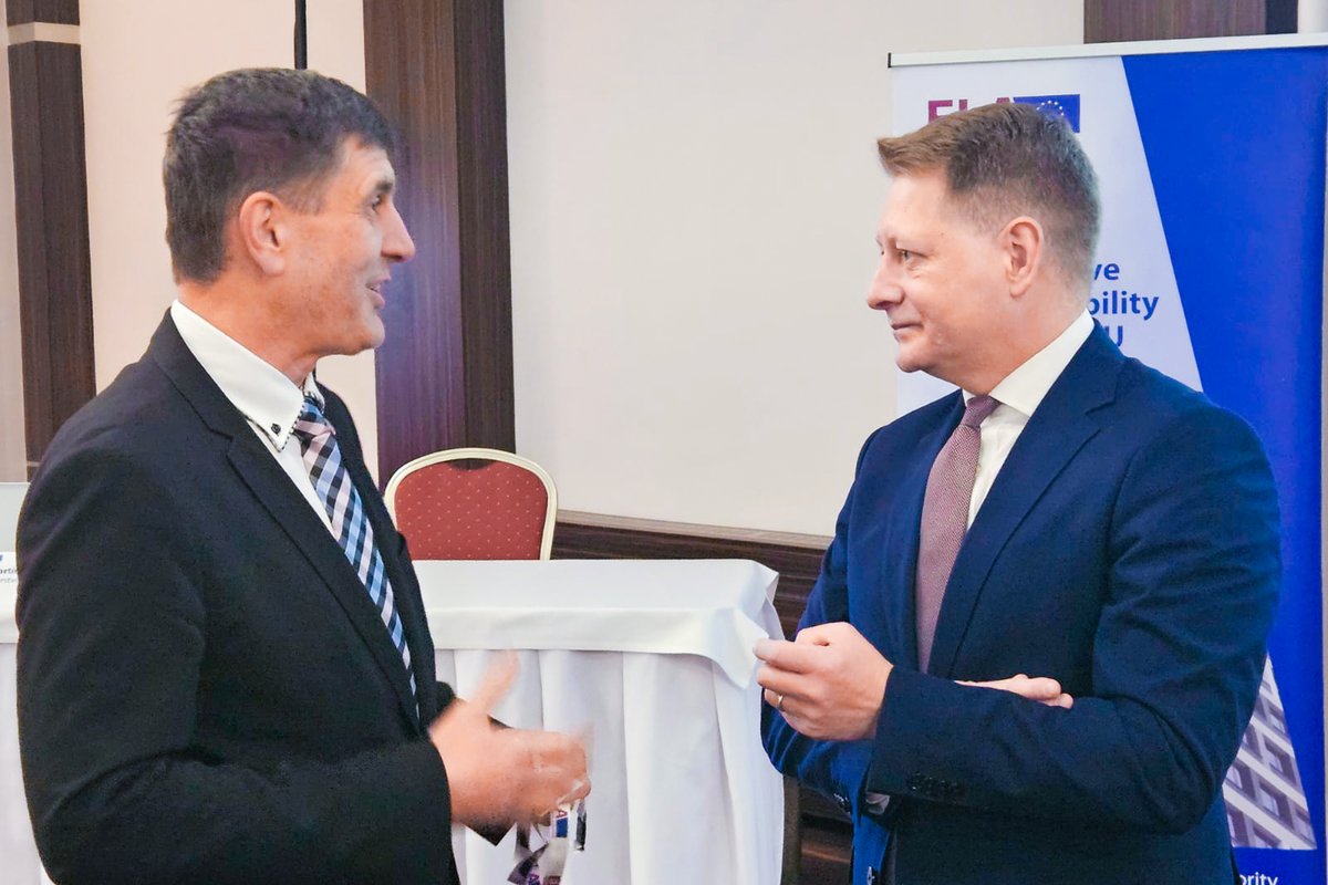 EU_ELA's tweet photo. 📢ELA, together with the Slovak Ministry of Labour, Social Affairs and Family, held an information session today in 🇸🇰Bratislava for employers in the #ConstructionSector.
Through these sessions, ELA actively promotes #Labourmobility & the fair application of the #PostingRules. https://t.co/T9VG8j7OGt