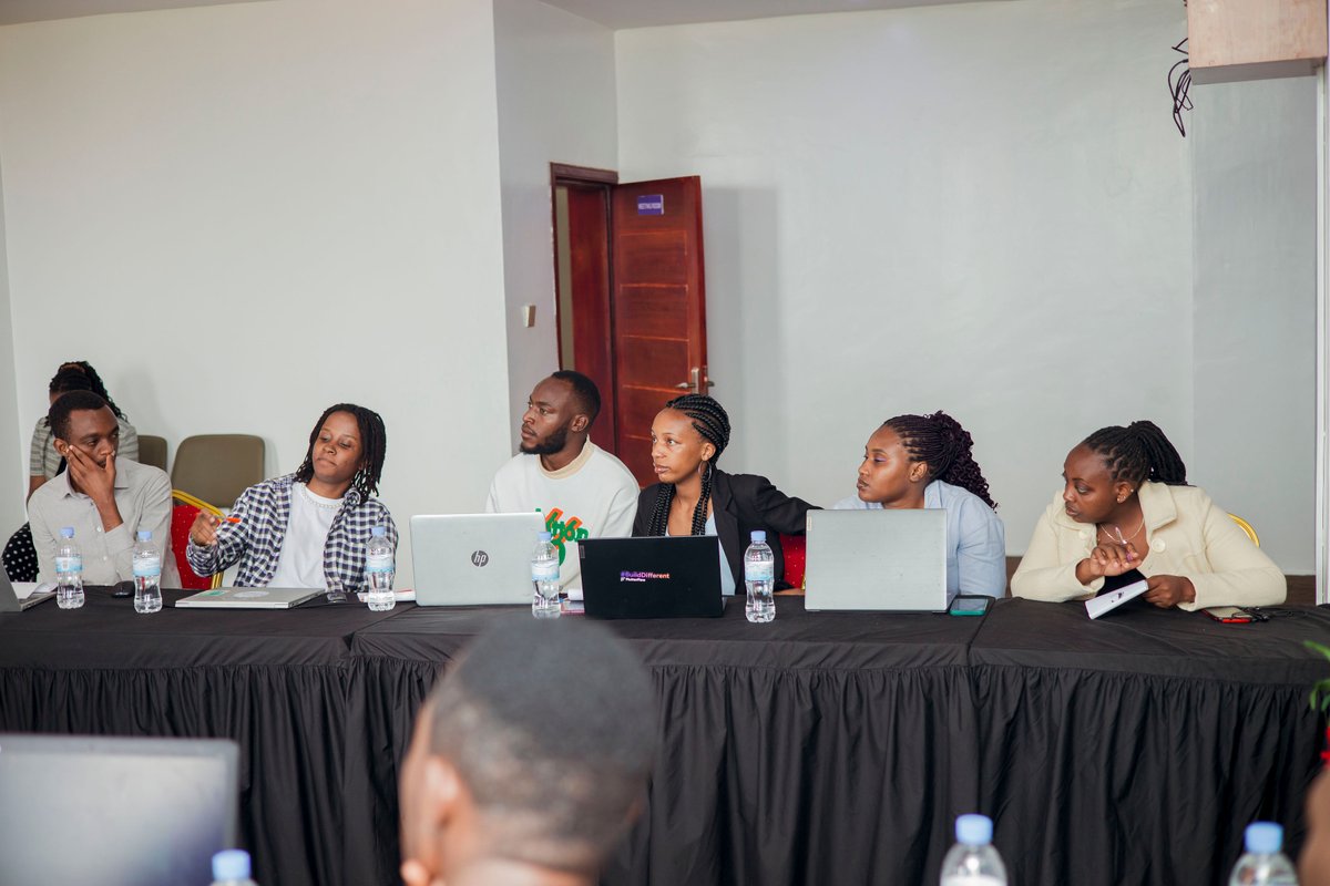 🔍 Another important topic on today's agenda: Job-Searching Techniques! 📝 The participants are learning how to navigate the job market effectively and land their dream roles. Keep an eye out for valuable insights! @TicoRwanda #YouthEmpowement #JobSearchTips