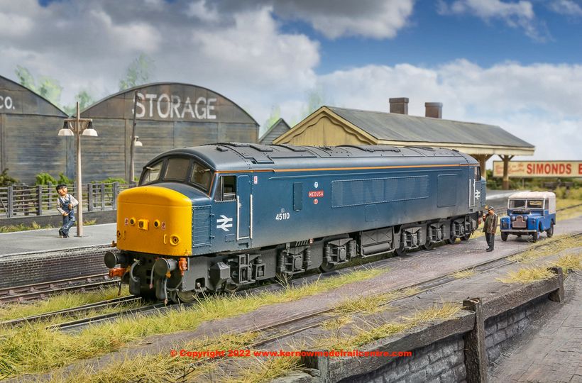 Heljan have issued decorated sample images of their upcoming Class 45 locos in 00 To view all the range and pre-order click here kernowmodelrailcentre.com/c/627/Heljan/4 We are also down to the last few of our Exclusive 45 110 Medusa for immediate delivery here kernowmodelrailcentre.com/p/65446/45500-…