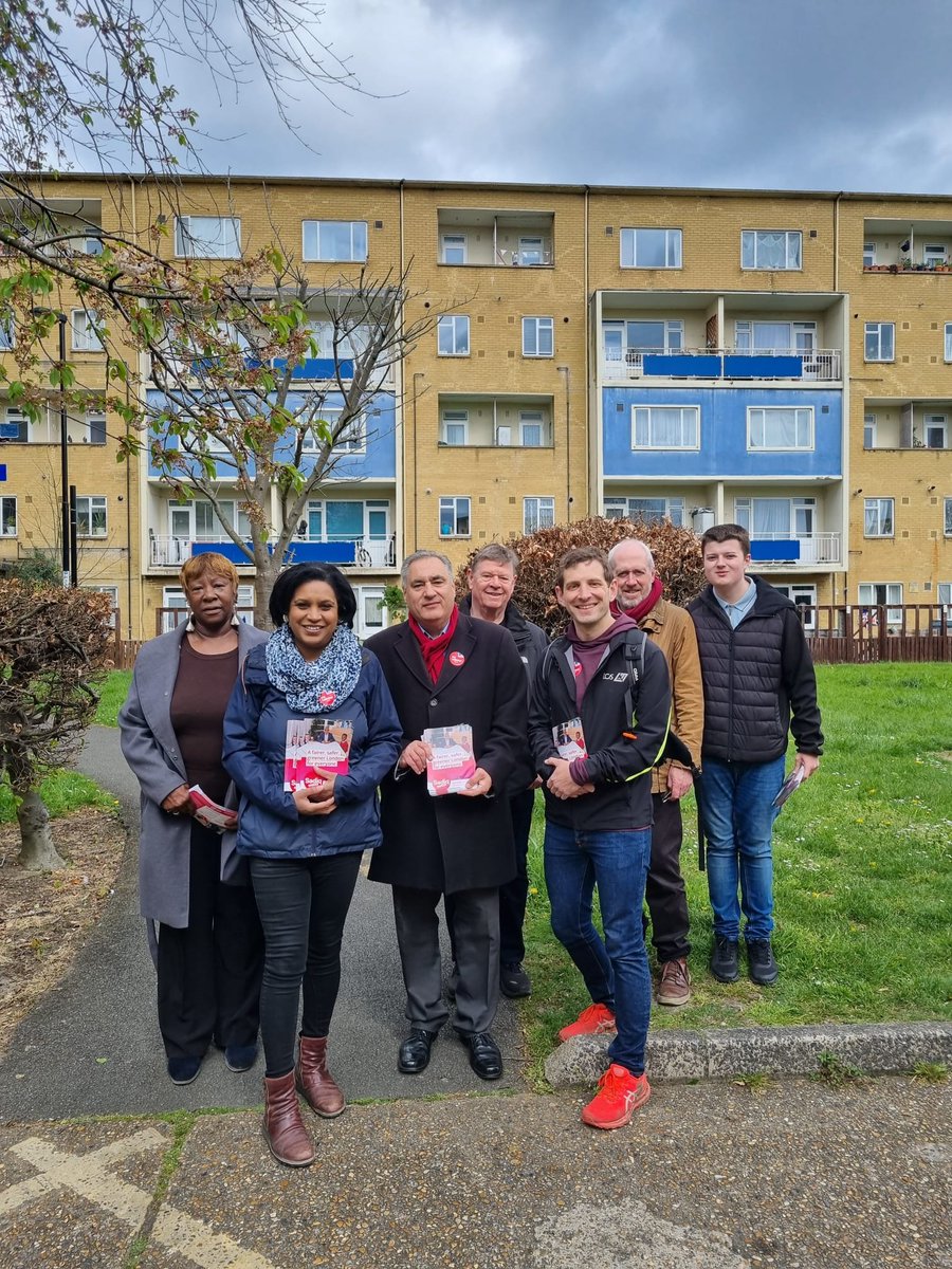Out with @JanetDaby and today’s Catford South team….a good job done. 7 days to go to keep London Labour