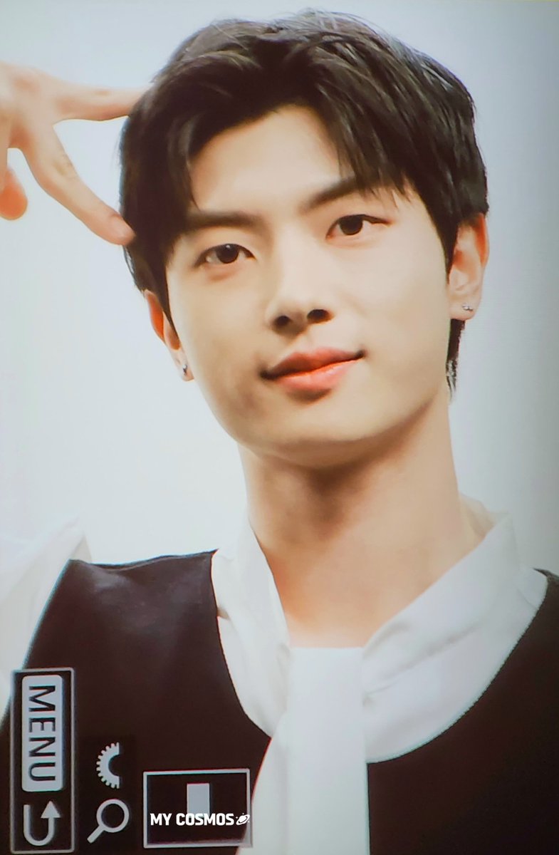 MYCOSMOS_1124's tweet photo. 240425
🐈‍⬛
#원위 #ONEWE
#강현 #현구 #KANGHYUN https://t.co/zdToiutCxe