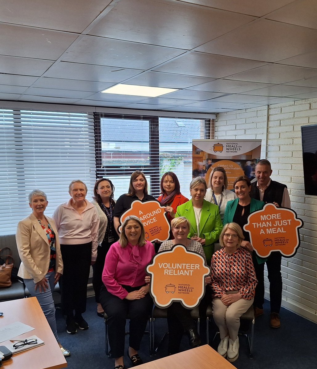@network_meals would like to thank all who attended this morning's meeting to address the gap in the MOW service in Portlaoise town. Frank & open discussions & next steps agreed. Thanks to @laoispartner for providing the venue. @laoiscountycouncil @AgeFriendlyIrl @laoisvolunteer