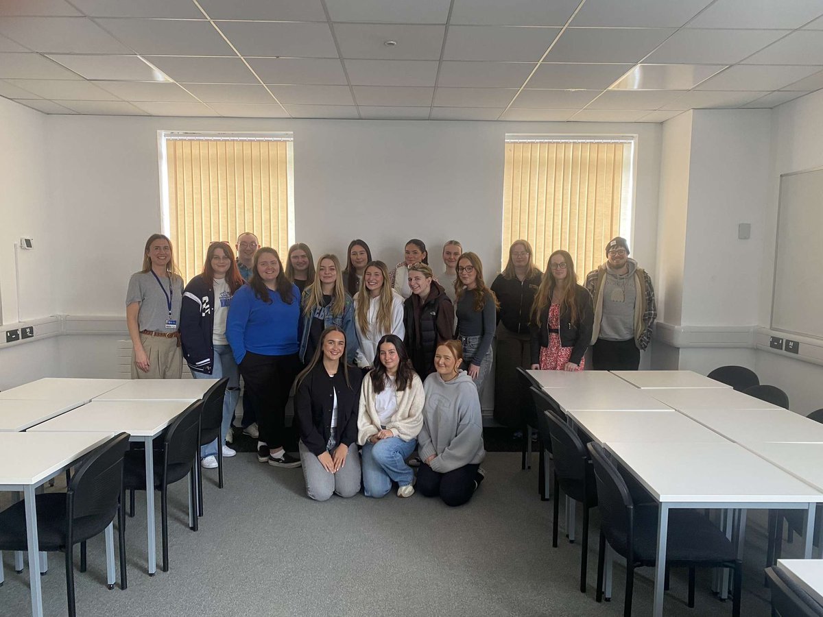 Last seminar as Group D❤️ 
What an amazing 3 years it has been together!! Good luck everyone for the future! 👩‍🏫