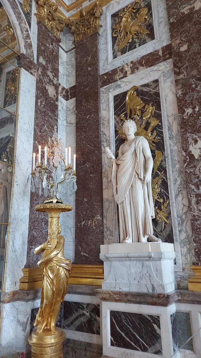 Au programme de cet après-midi, l'équipe Neper a fait la visite du château de Versailles avec <a href="/JudithLewis/">Judith Lewis</a> .

Un moment convivial et très enrichissant ❤️