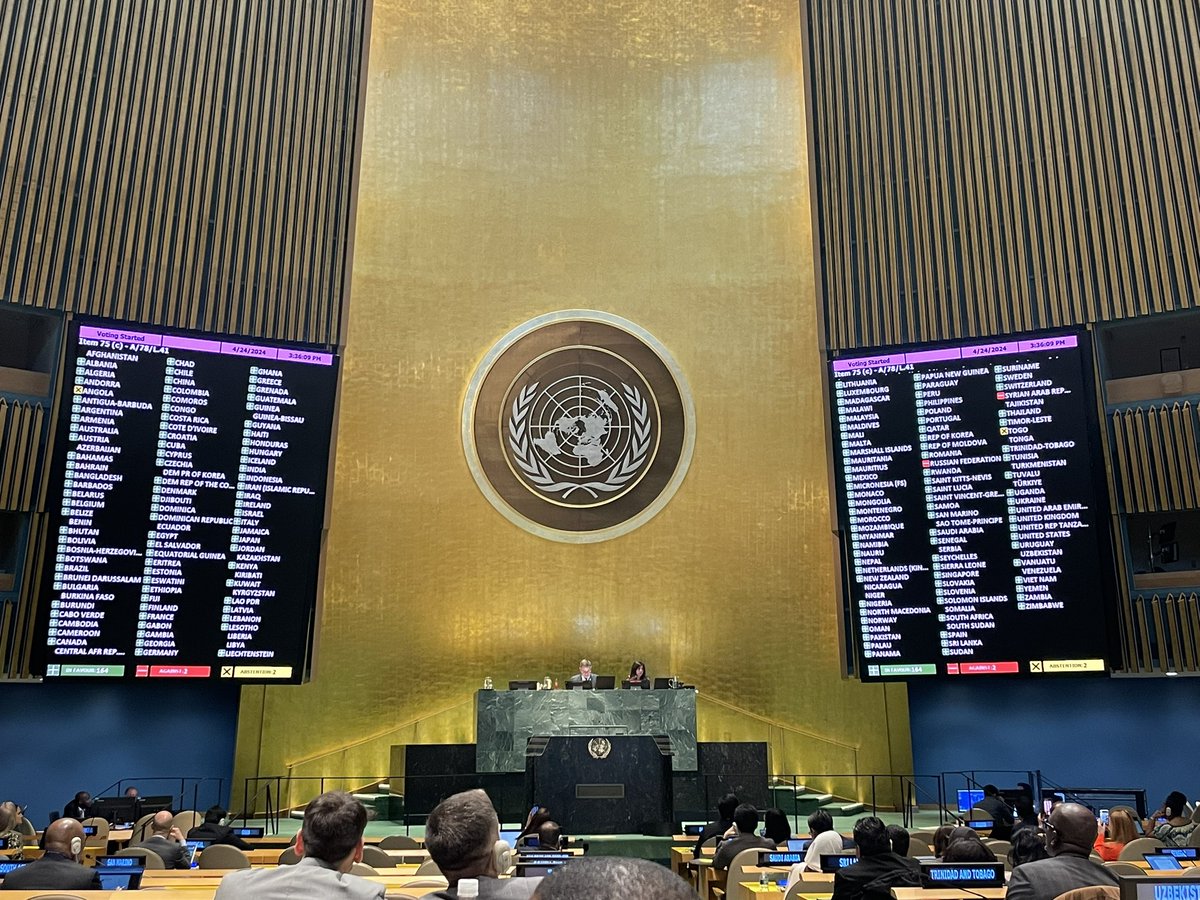 🌊 Another significant milestone in the protection of the Ocean as the #UNGA adopted with overwhelming support a resolution on establishing a commission to prepare the first COP for the High Seas Agreement #BBNJ. 🇧🇪  @EU2024BE took the floor for 🇪🇺 and reiterated its importance.